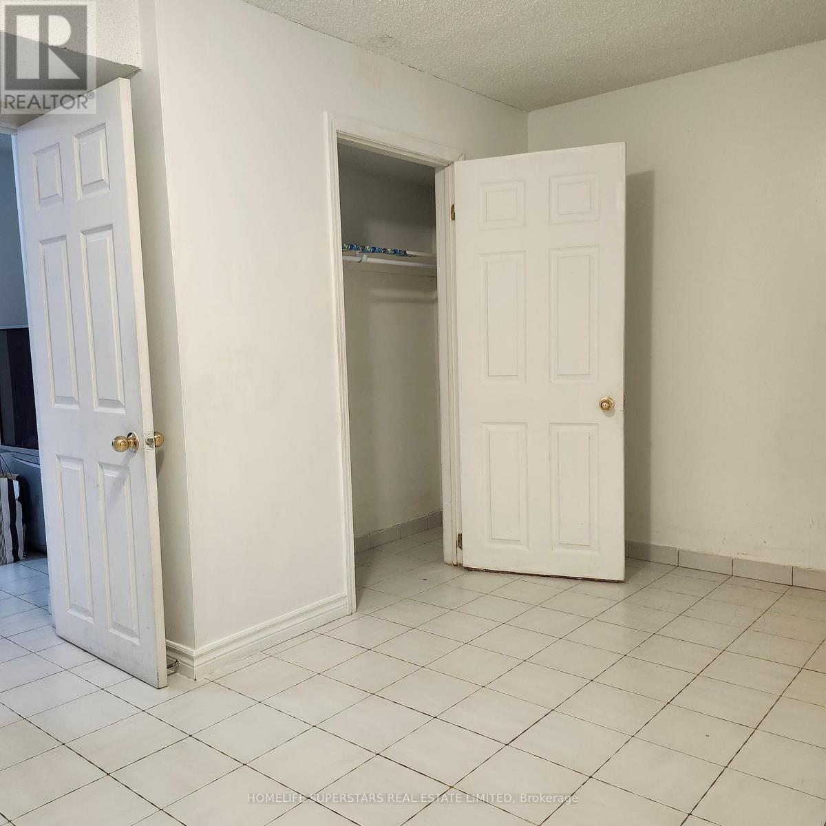 Basement - 48 Shockley Drive, Toronto, Ontario  M9V 4X5 - Photo 10 - W12273926
