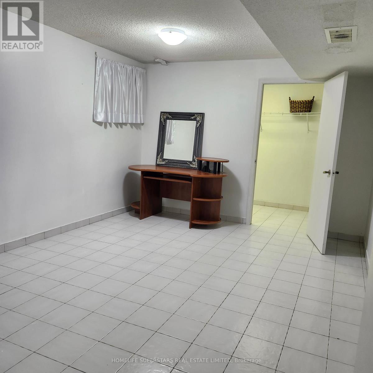 Basement - 48 Shockley Drive, Toronto, Ontario  M9V 4X5 - Photo 12 - W12273926