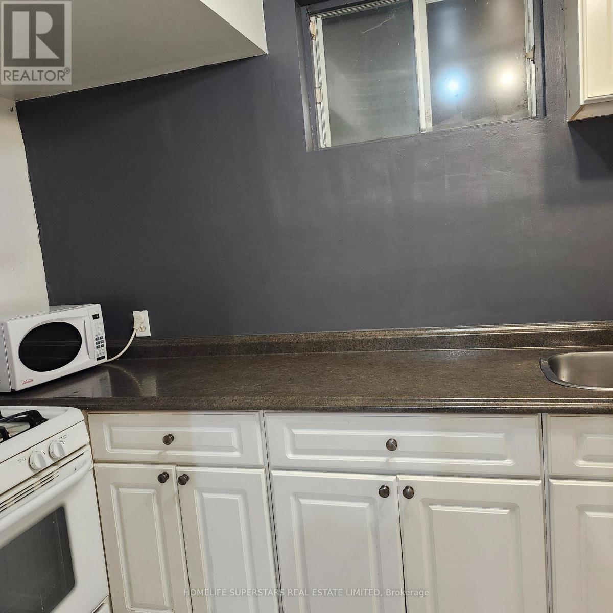 Basement - 48 Shockley Drive, Toronto, Ontario  M9V 4X5 - Photo 24 - W12273926