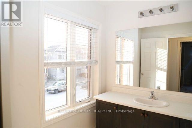 1457 Chretien Street, Milton, Ontario  L9J 1J1 - Photo 12 - W12387451