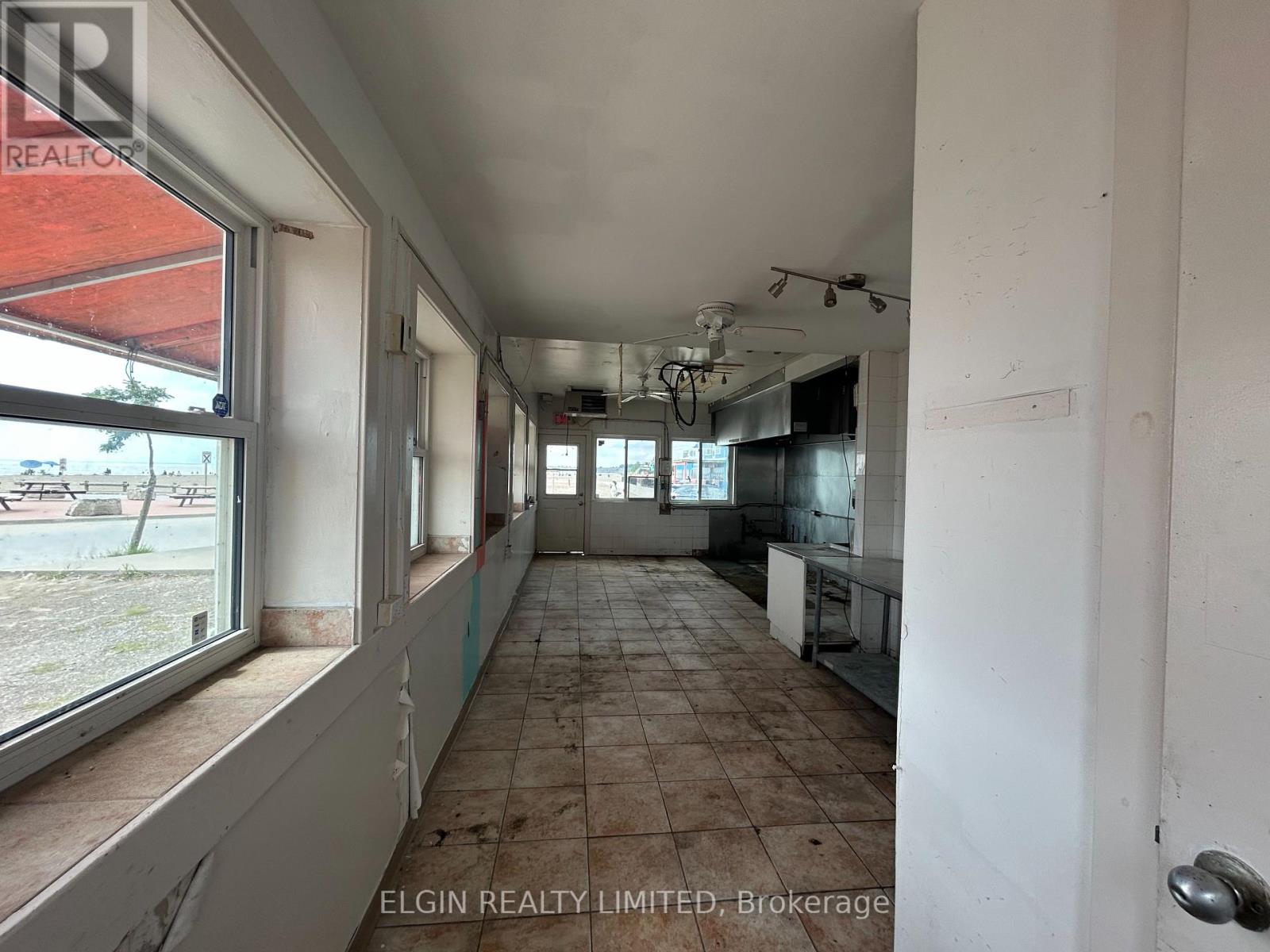 115 William Street, Central Elgin, Ontario  N5L 1E1 - Photo 17 - X12389532