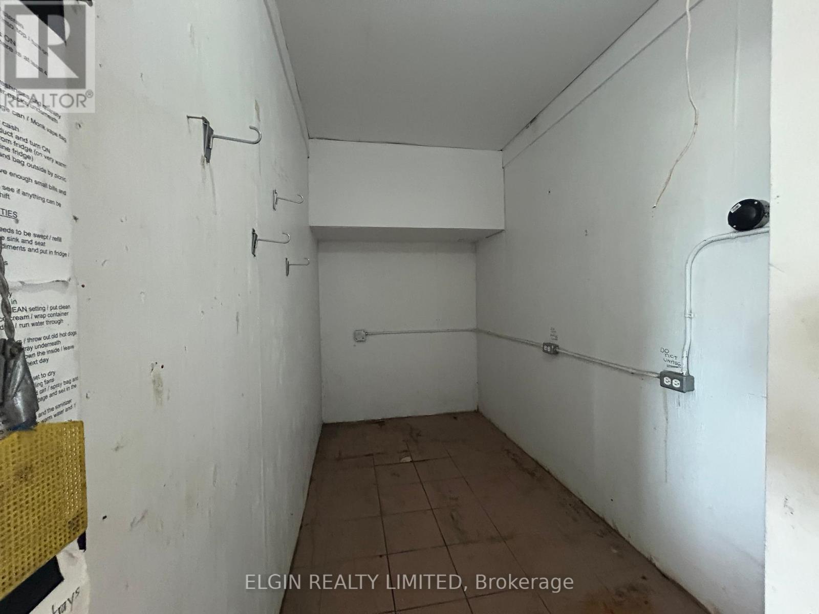 115 William Street, Central Elgin, Ontario  N5L 1E1 - Photo 19 - X12389532