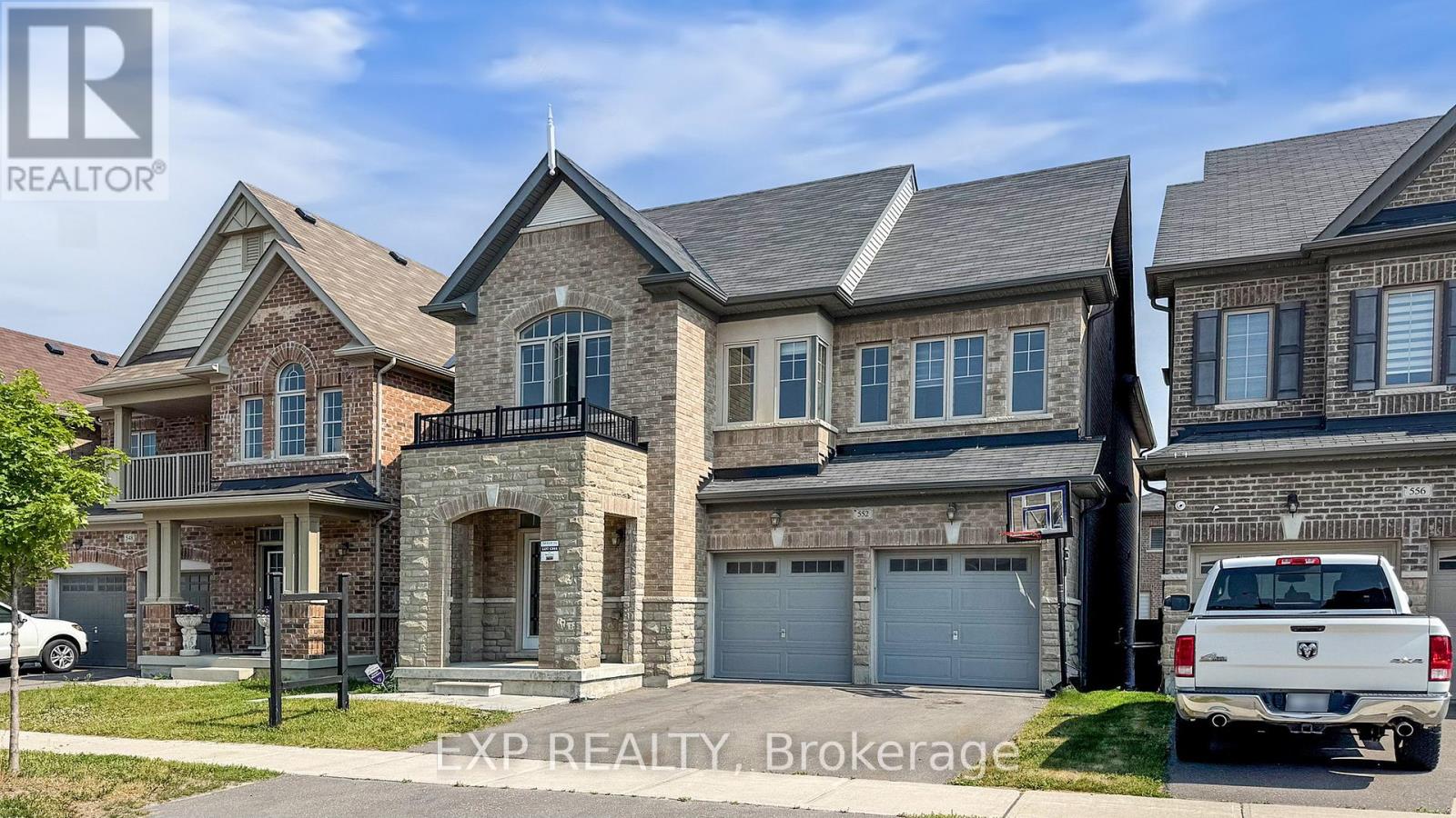 Property at 552 MACTIER DRIVE S image 2