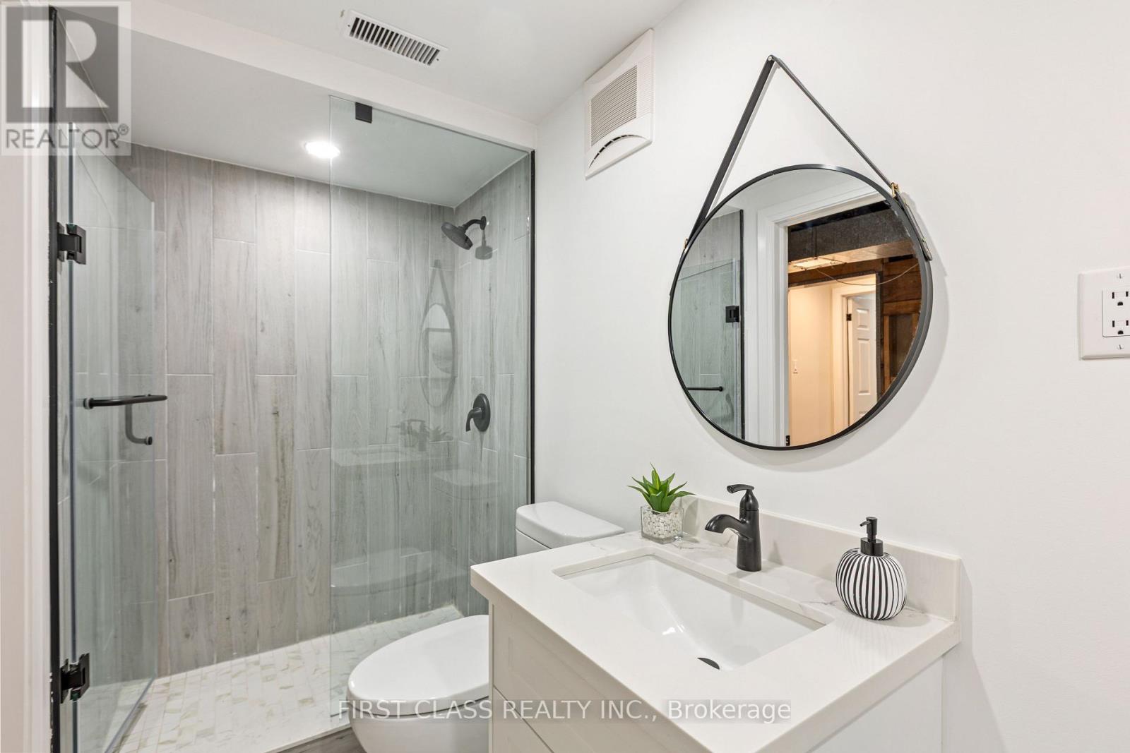 679 Village Parkway, Markham, Ontario  L3R 2Y4 - Photo 47 - N12389490
