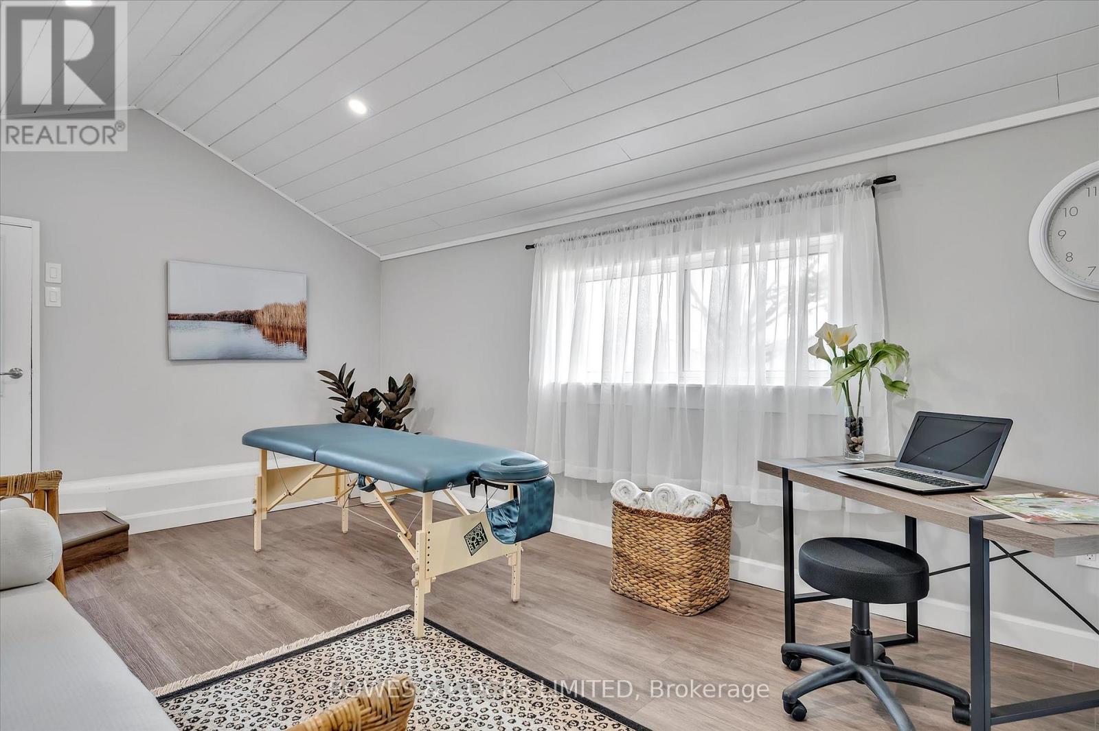 1695 Killoran Road, Selwyn, Ontario K9J 6X5 - Photo 22 - X12388603