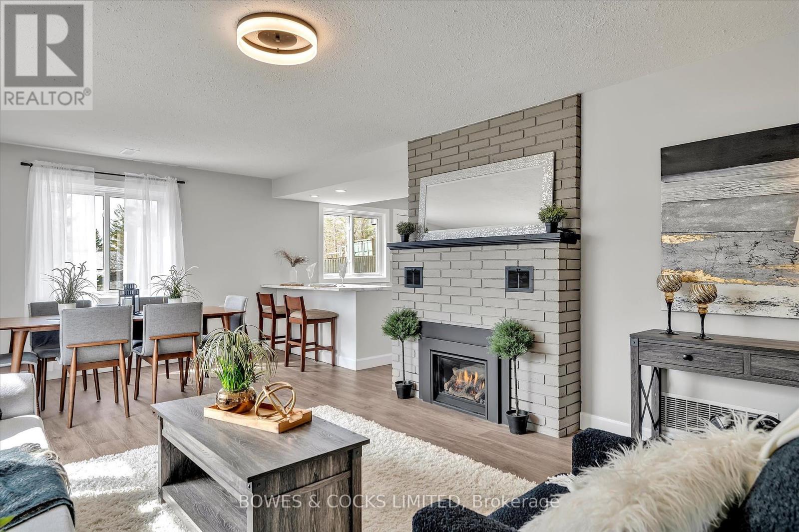 1695 Killoran Road, Selwyn, Ontario K9J 6X5 - Photo 6 - X12388603