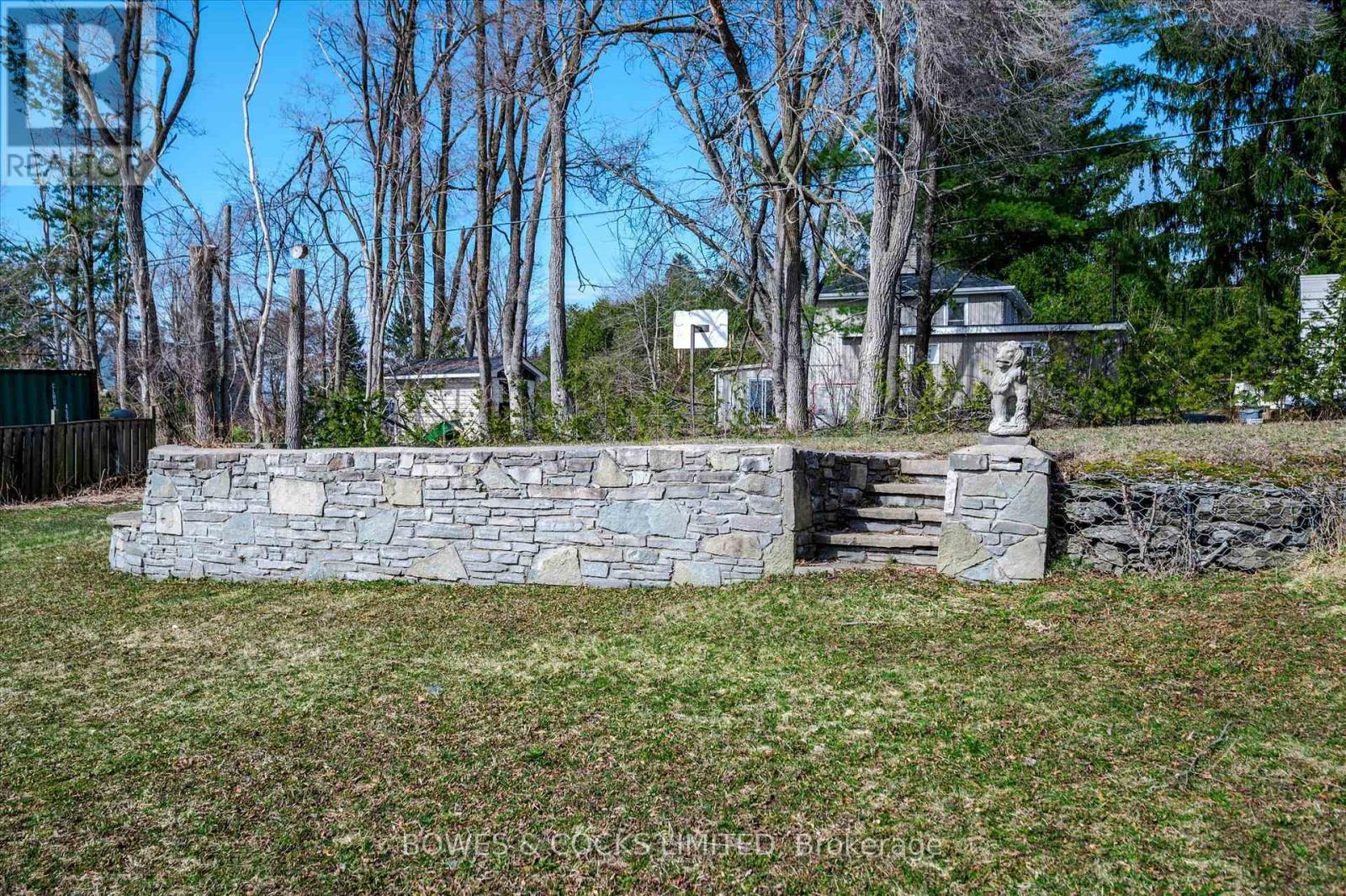 1695 Killoran Road, Selwyn, Ontario K9J 6X5 - Photo 37 - X12388603