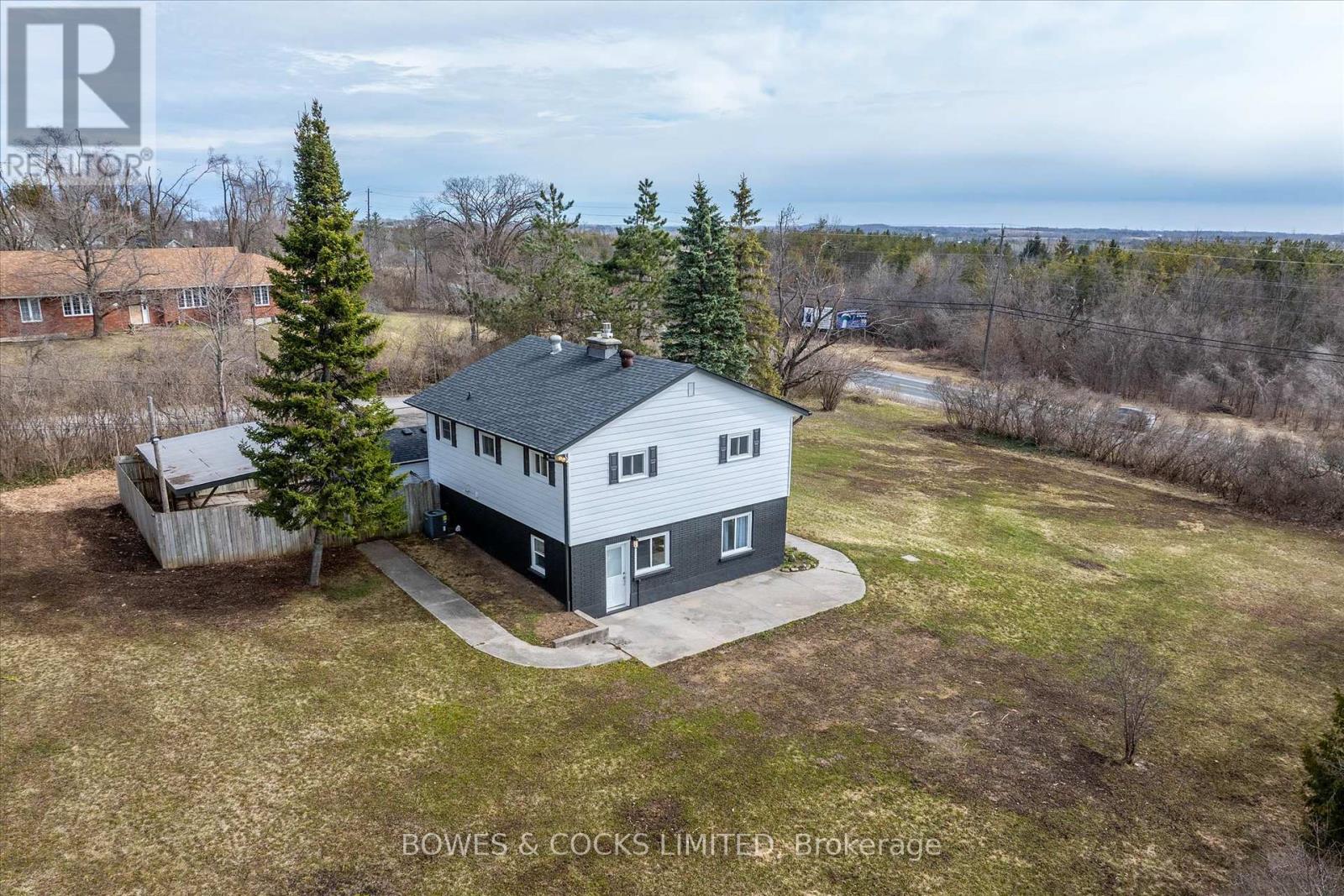 1695 Killoran Road, Selwyn, Ontario K9J 6X5 - Photo 43 - X12388603
