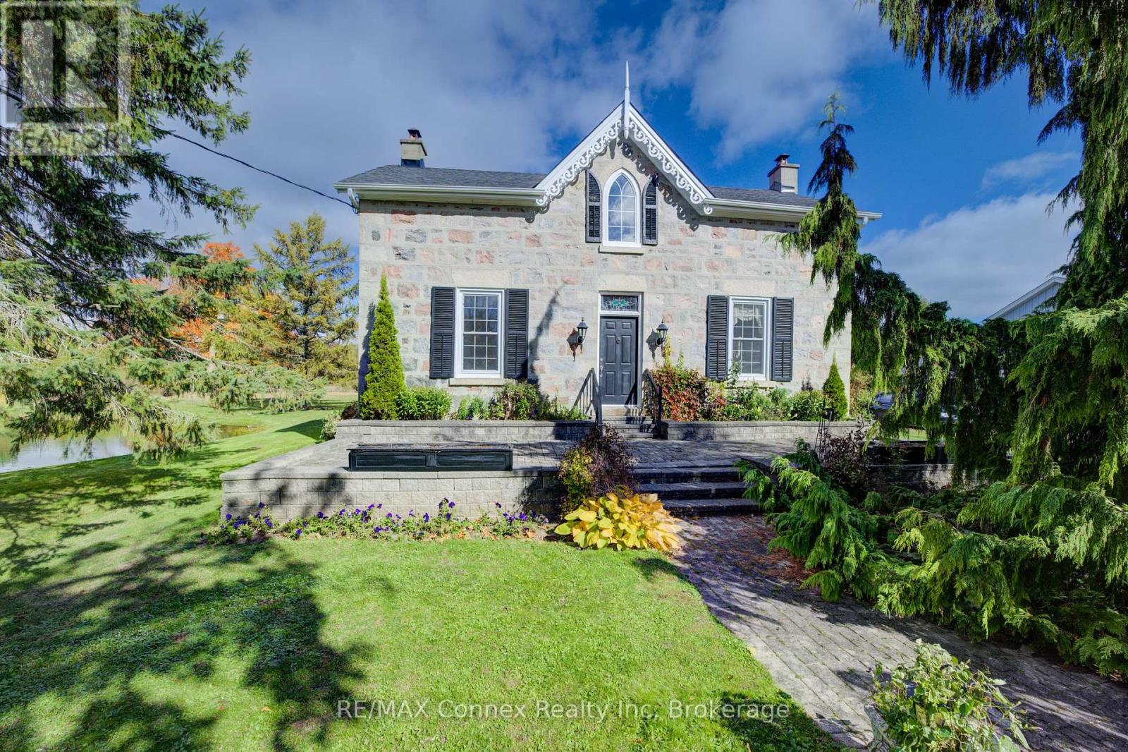 4963 Sixth Line, Guelph/eramosa, Ontario  N0B 2K0 - Photo 4 - X12389544