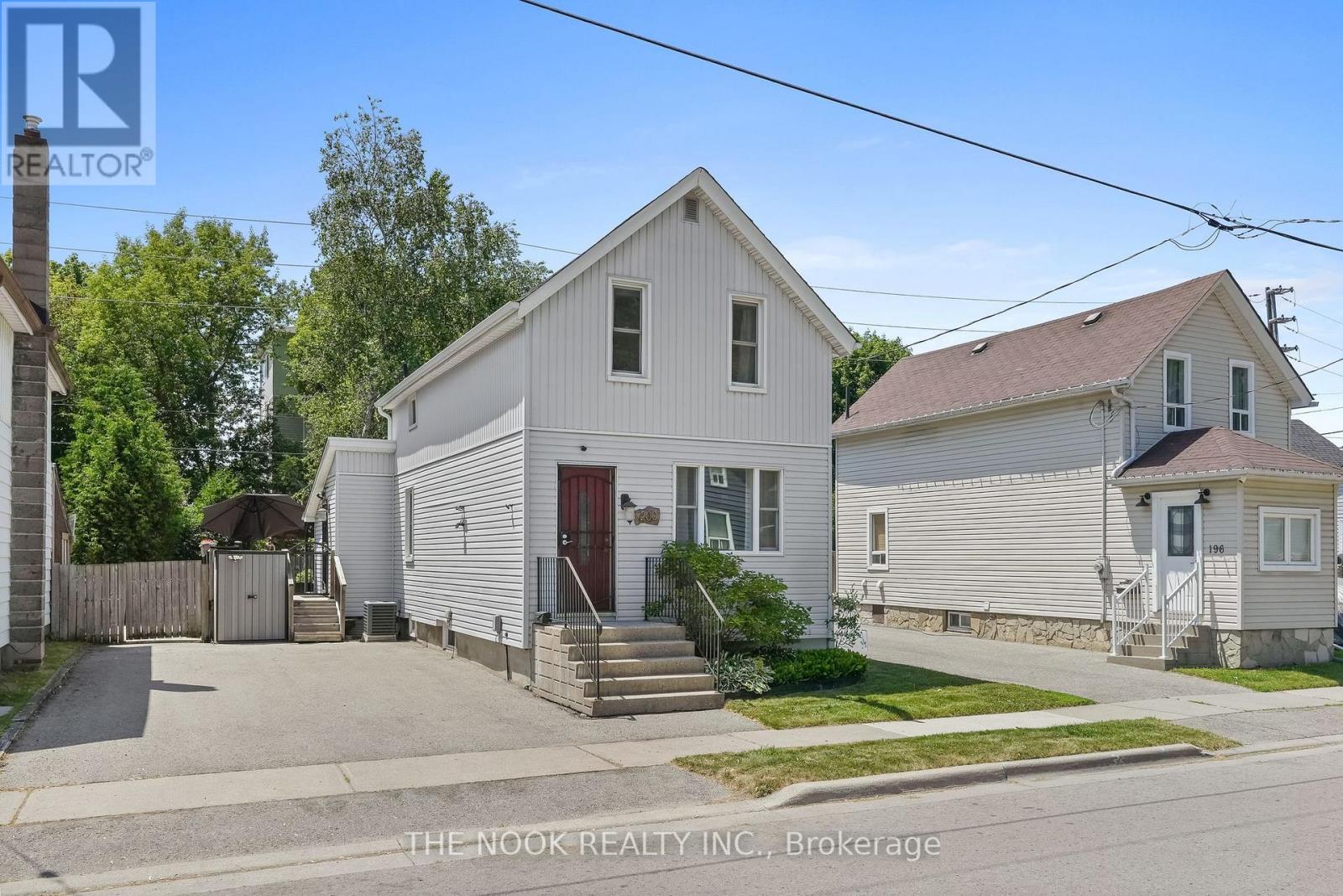 200 Court Street, Oshawa, Ontario  L1H 4W7 - Photo 4 - E12389609