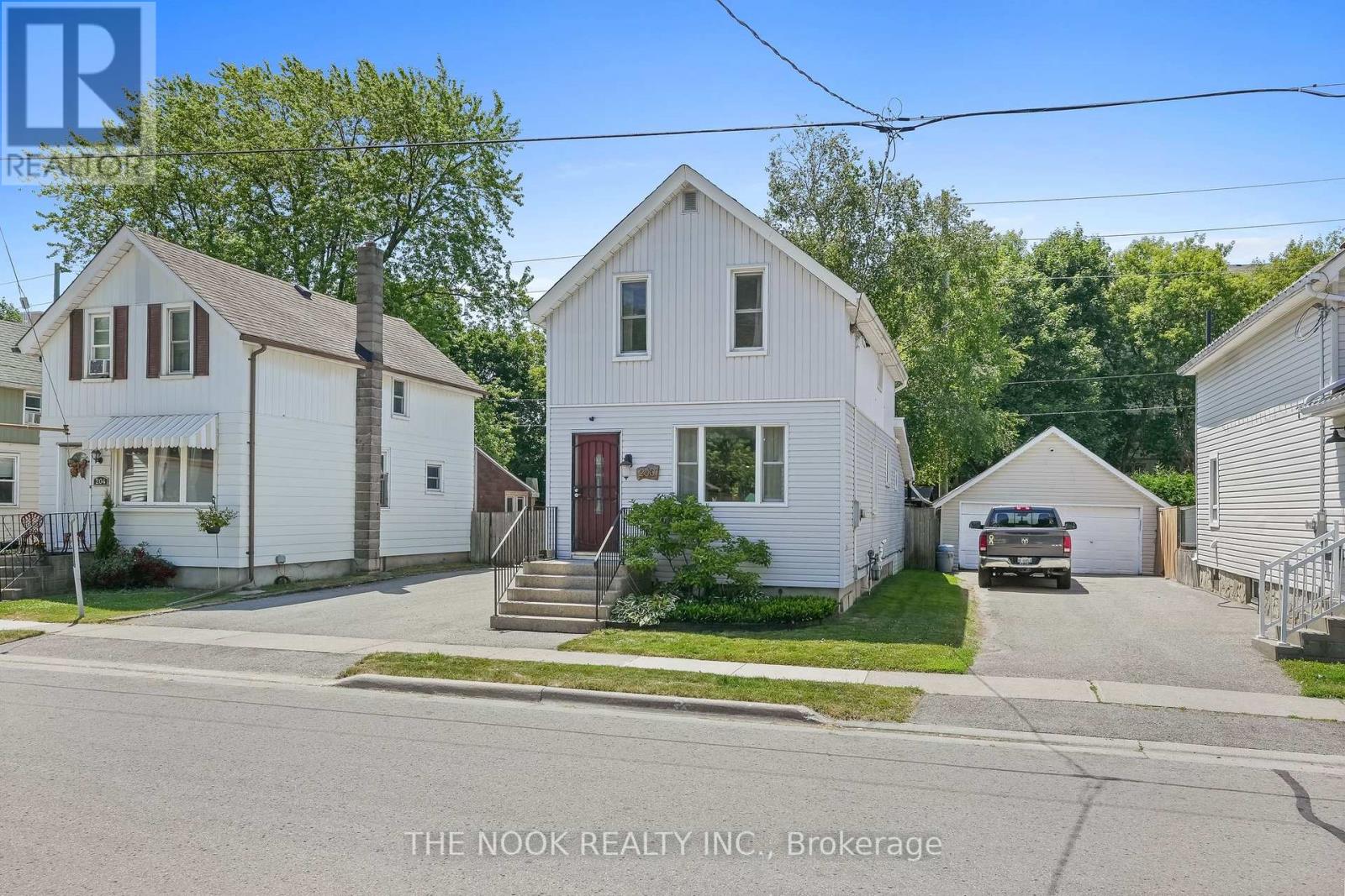 200 Court Street, Oshawa, Ontario  L1H 4W7 - Photo 5 - E12389609