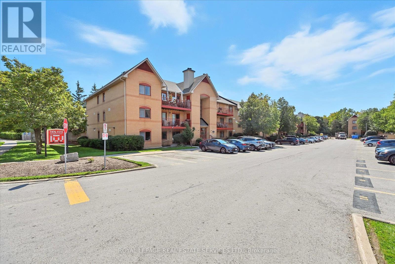 1634 - 1480 Pilgrims Way, Oakville, Ontario  L6M 3G7 - Photo 3 - W12389483