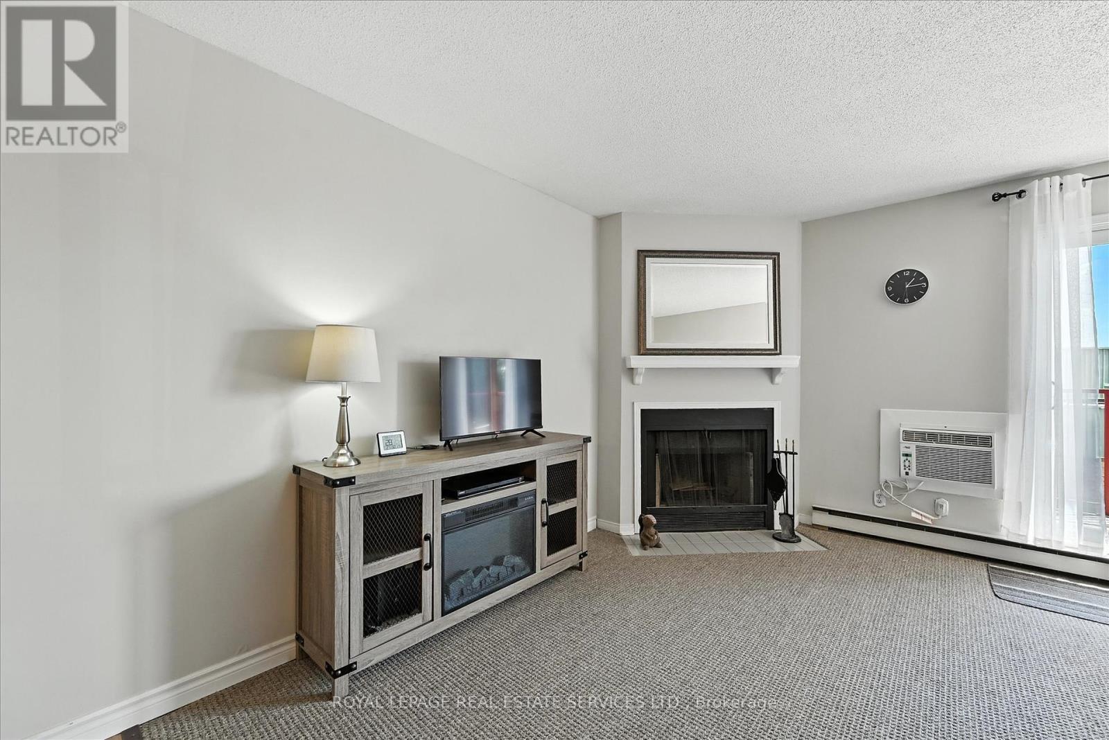 1634 - 1480 Pilgrims Way, Oakville, Ontario  L6M 3G7 - Photo 9 - W12389483