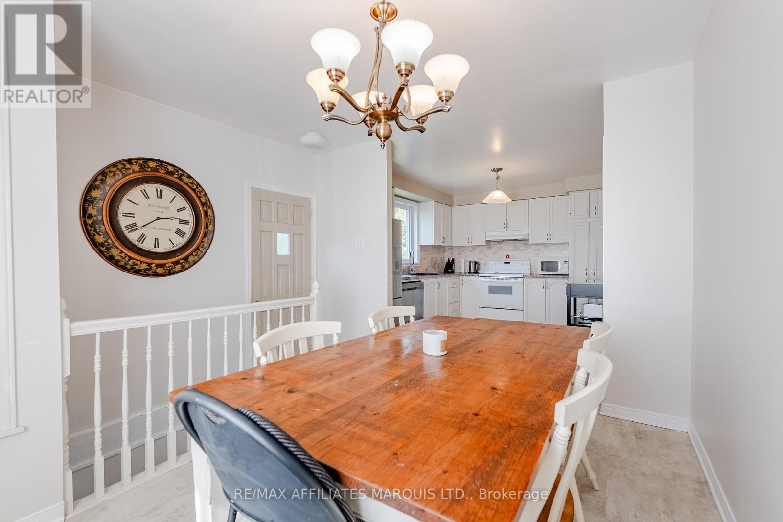 613 Carleton Street, Cornwall, Ontario  K6H 4Y4 - Photo 14 - X12389588