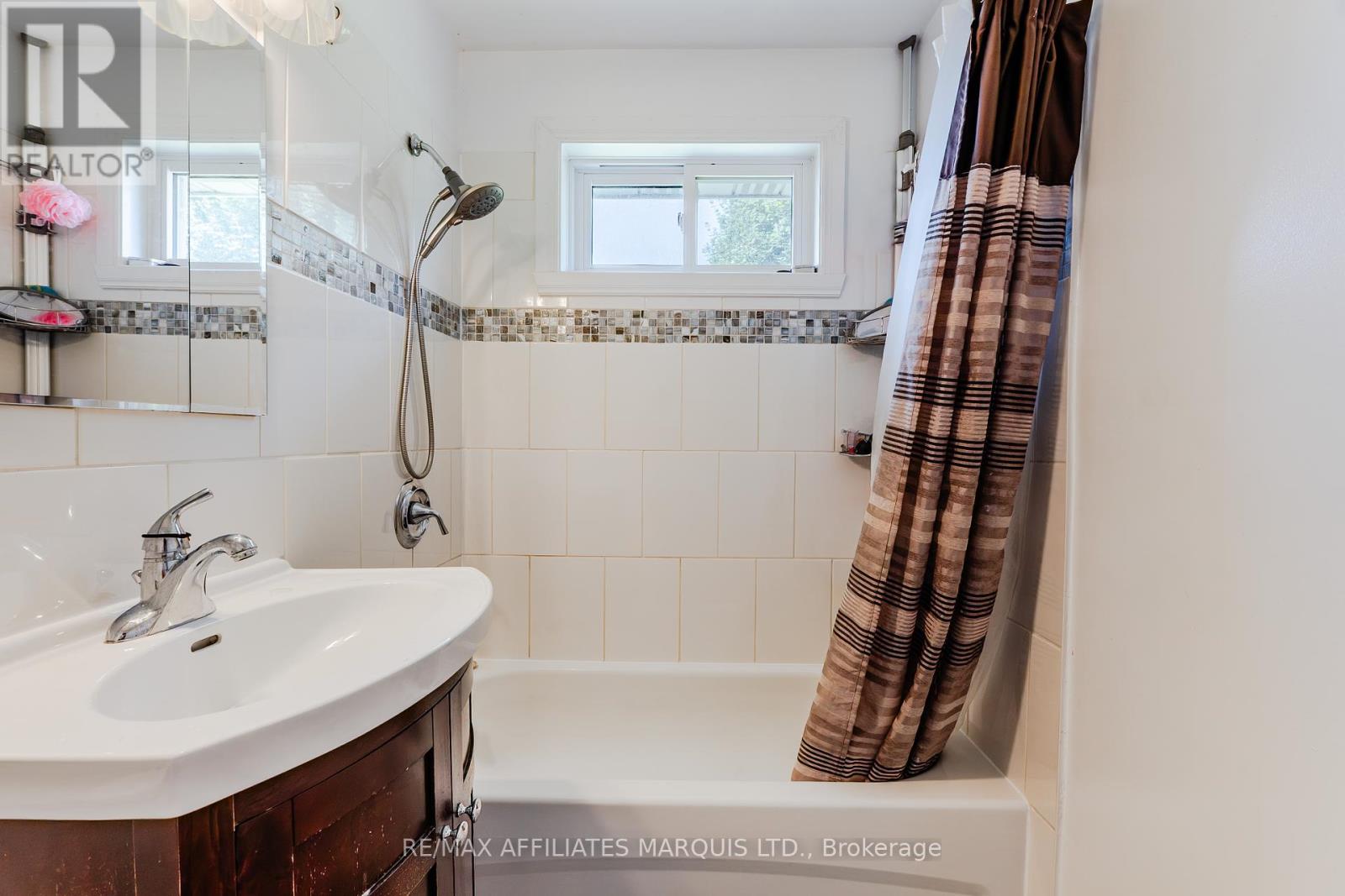 613 Carleton Street, Cornwall, Ontario  K6H 4Y4 - Photo 19 - X12389588