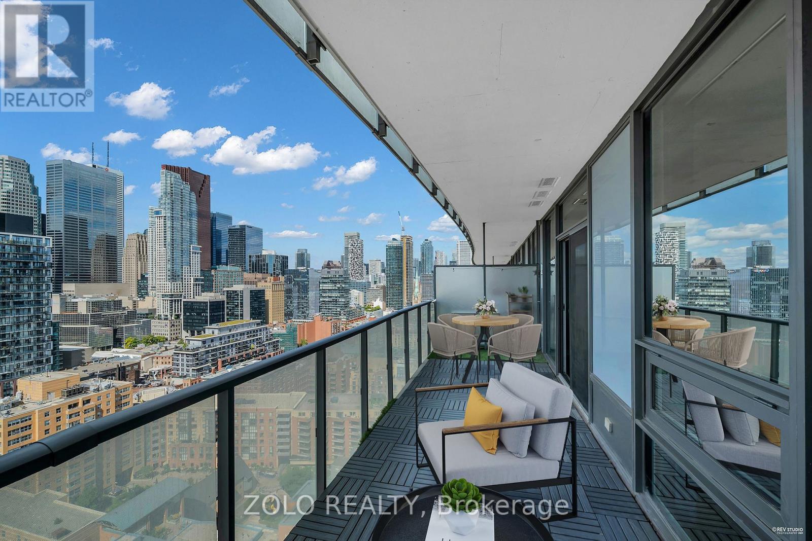 2412 - 1 Market Street, Toronto, Ontario  M5E 0A2 - Photo 2 - C12378315