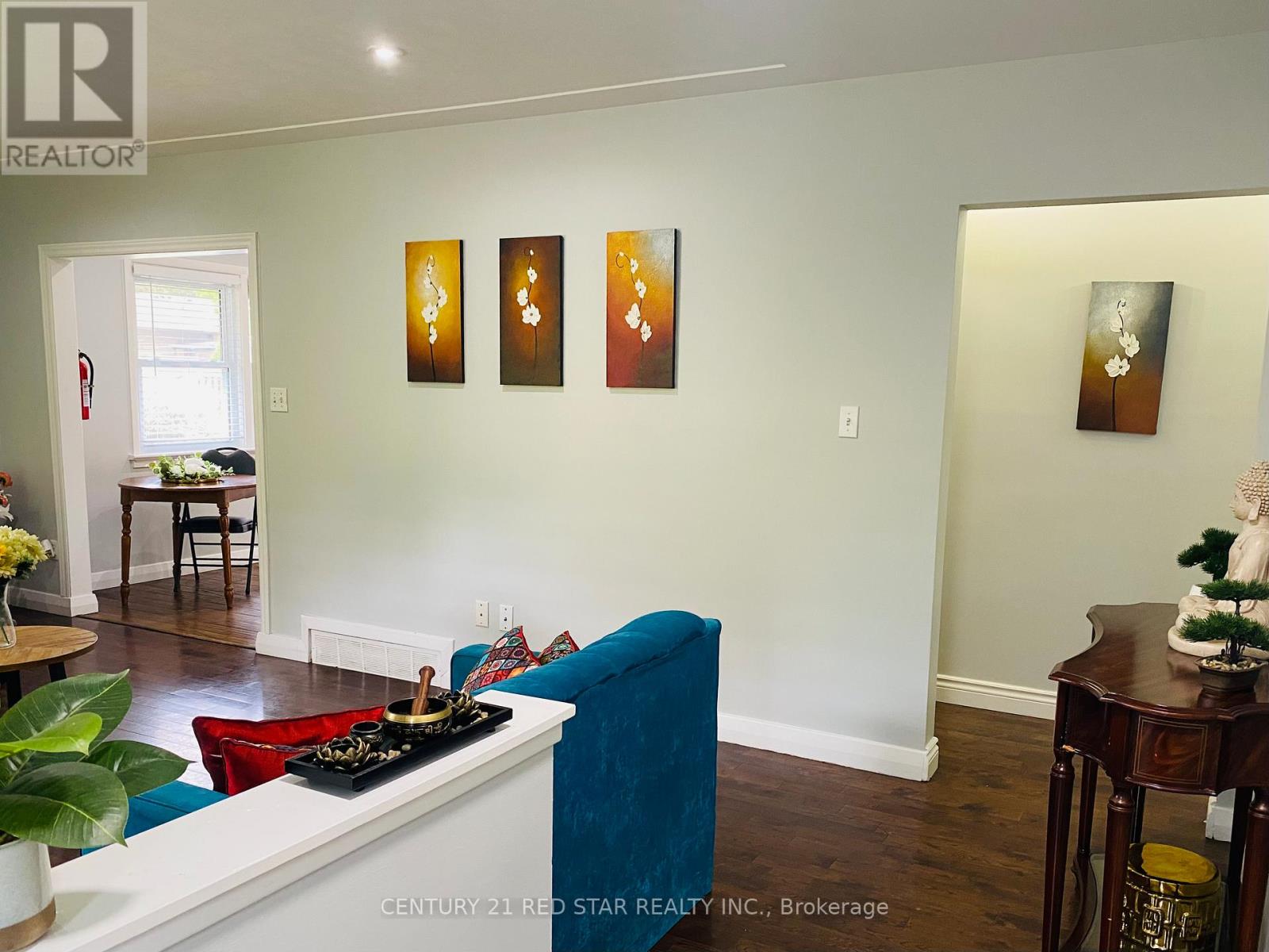 107 Ellis Crescent S, Waterloo, Ontario N2J 2C1 - Photo 12 - X12389159