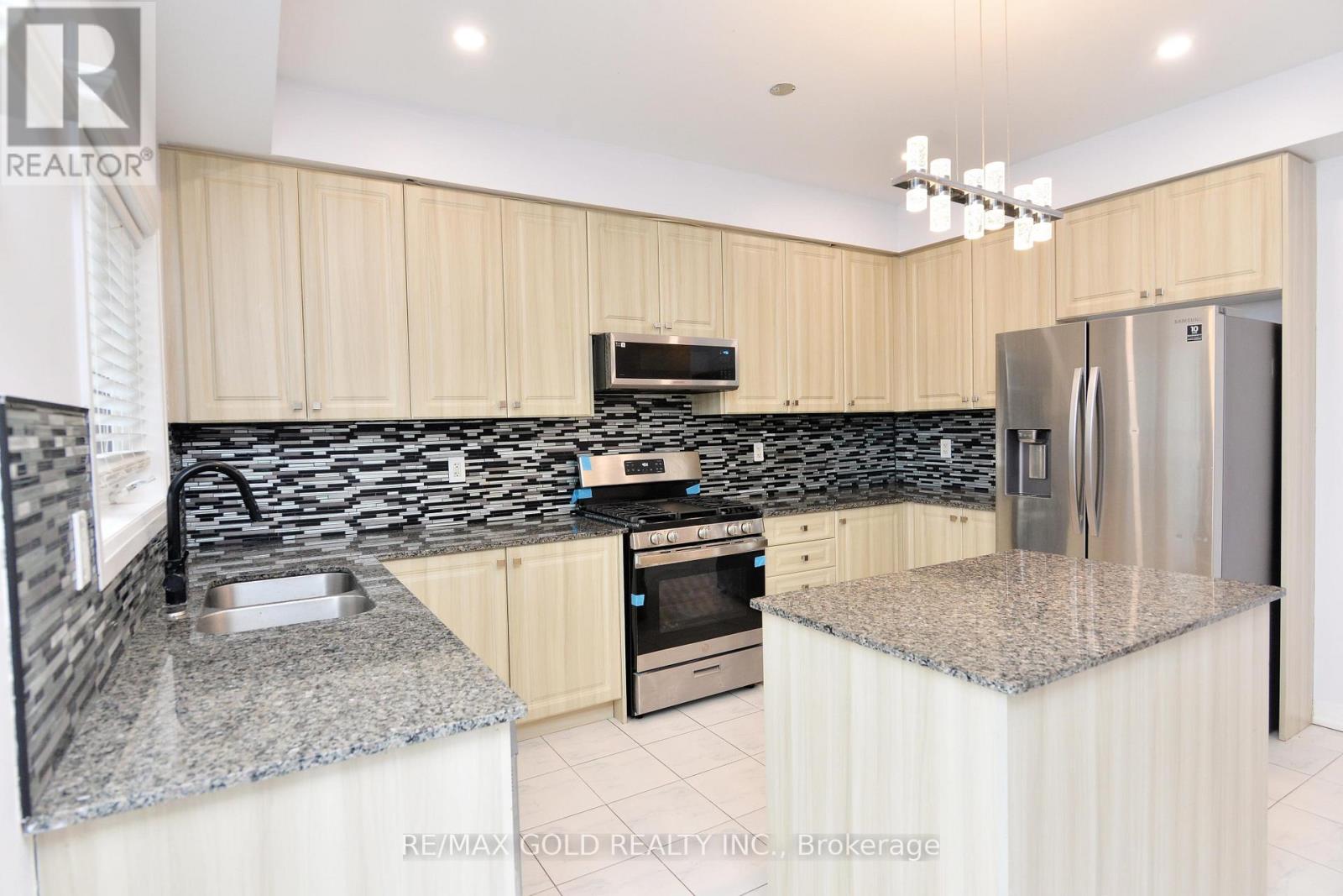 35 Rainey Drive, East Luther Grand Valley, Ontario  L9W 7R5 - Photo 15 - X12389442