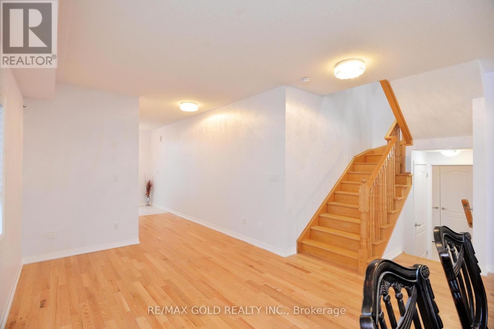 35 Rainey Drive, East Luther Grand Valley, Ontario  L9W 7R5 - Photo 8 - X12389442