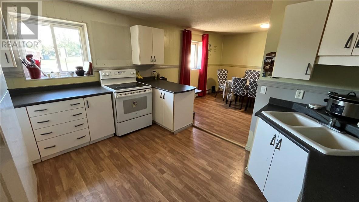 9 King St., St. Charles, Ontario  P0M 2W0 - Photo 19 - 2124588