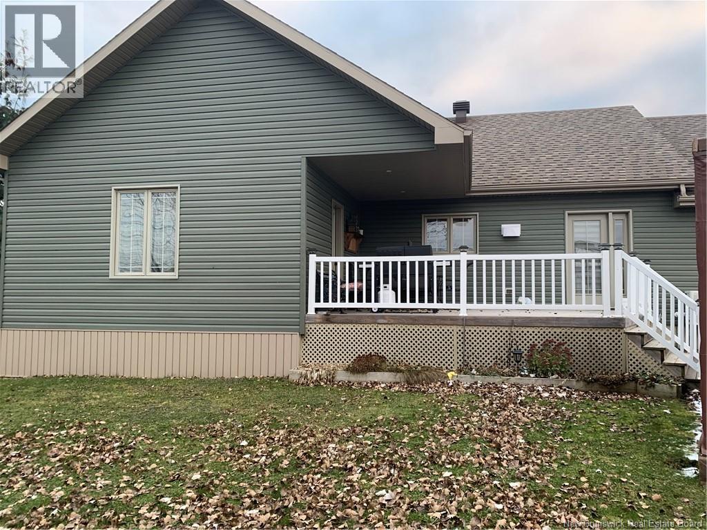 18 Rue Principale, Sainte-Anne-De-Madawaska, New Brunswick  E7E 1B5 - Photo 44 - NB126310