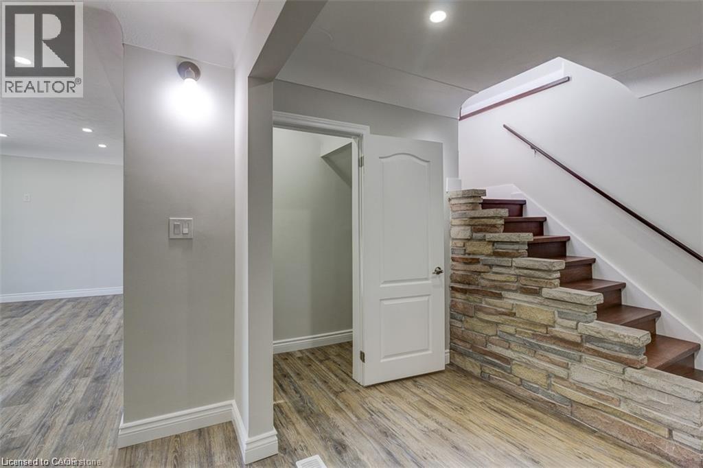 1459 Main Street E, Hamilton, Ontario  L8K 1C5 - Photo 23 - 40756994