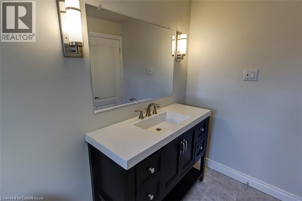 1459 Main Street E, Hamilton, Ontario  L8K 1C5 - Photo 39 - 40756994