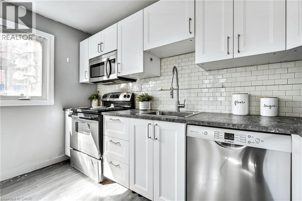 381 Herkimer Street, Hamilton, Ontario  L8P 2J2 - Photo 17 - 40757365