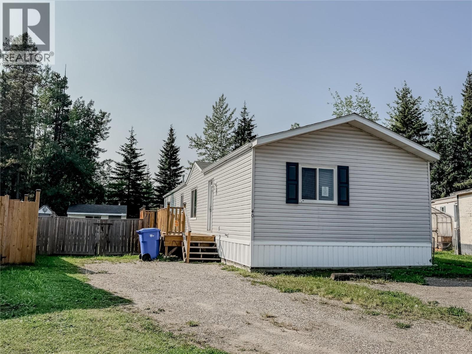 40 Belcourt Place, tumbler ridge, British Columbia