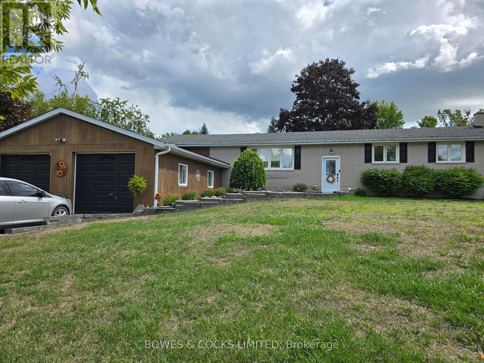 33 MAPLE GROVE ROAD, Kawartha Lakes, Ontario