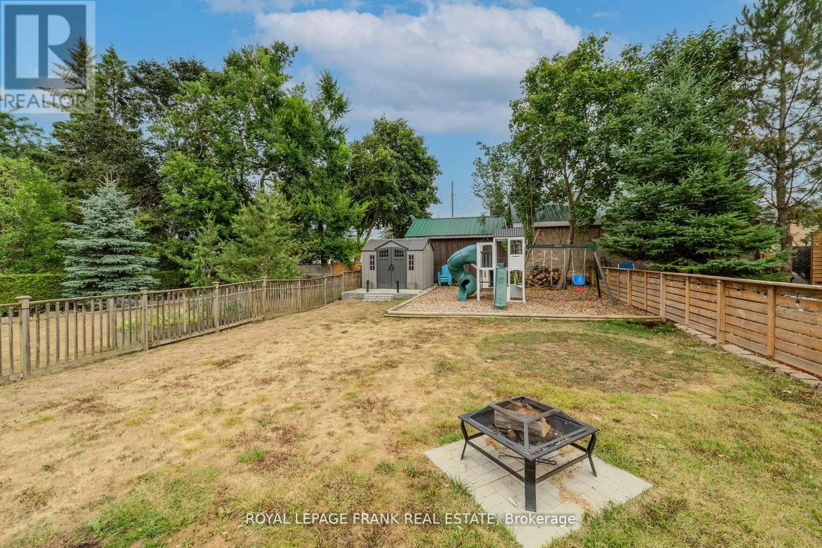 69 Peel Street, Kawartha Lakes, Ontario  K9V 3M5 - Photo 35 - X12389690