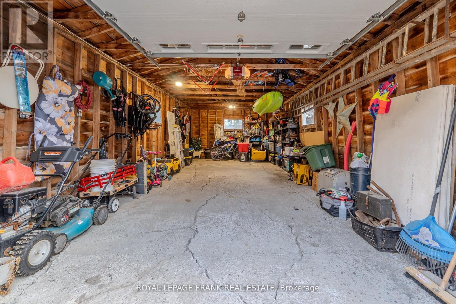 69 Peel Street, Kawartha Lakes, Ontario  K9V 3M5 - Photo 40 - X12389690