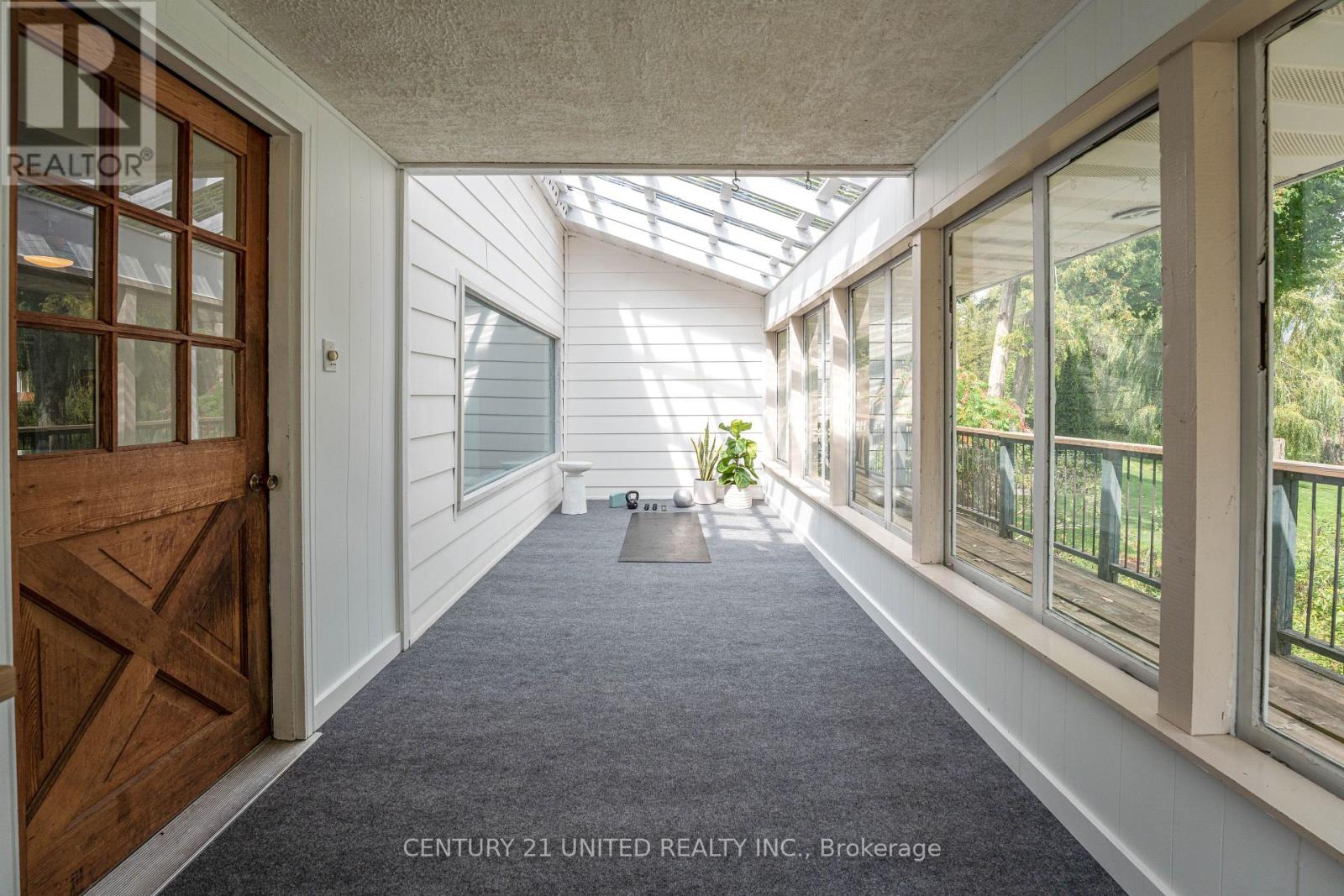 1105 Primrose Lane, Selwyn, Ontario  K9J 6X5 - Photo 17 - X12389717