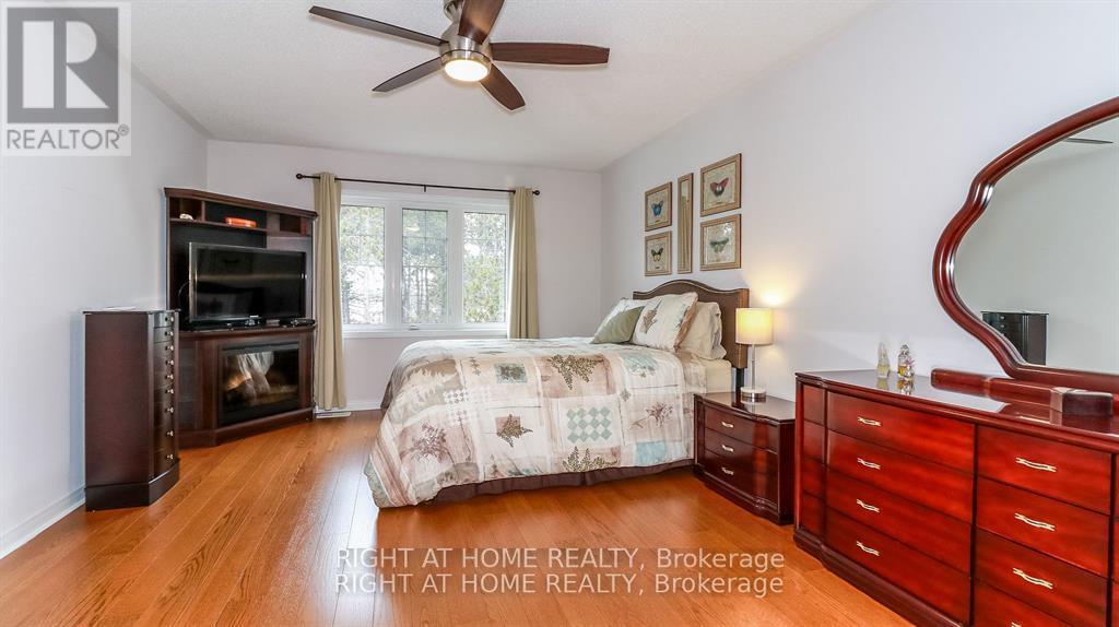 28 Masters Crescent, Georgian Bay, Ontario  L0K 1S0 - Photo 28 - X12388836