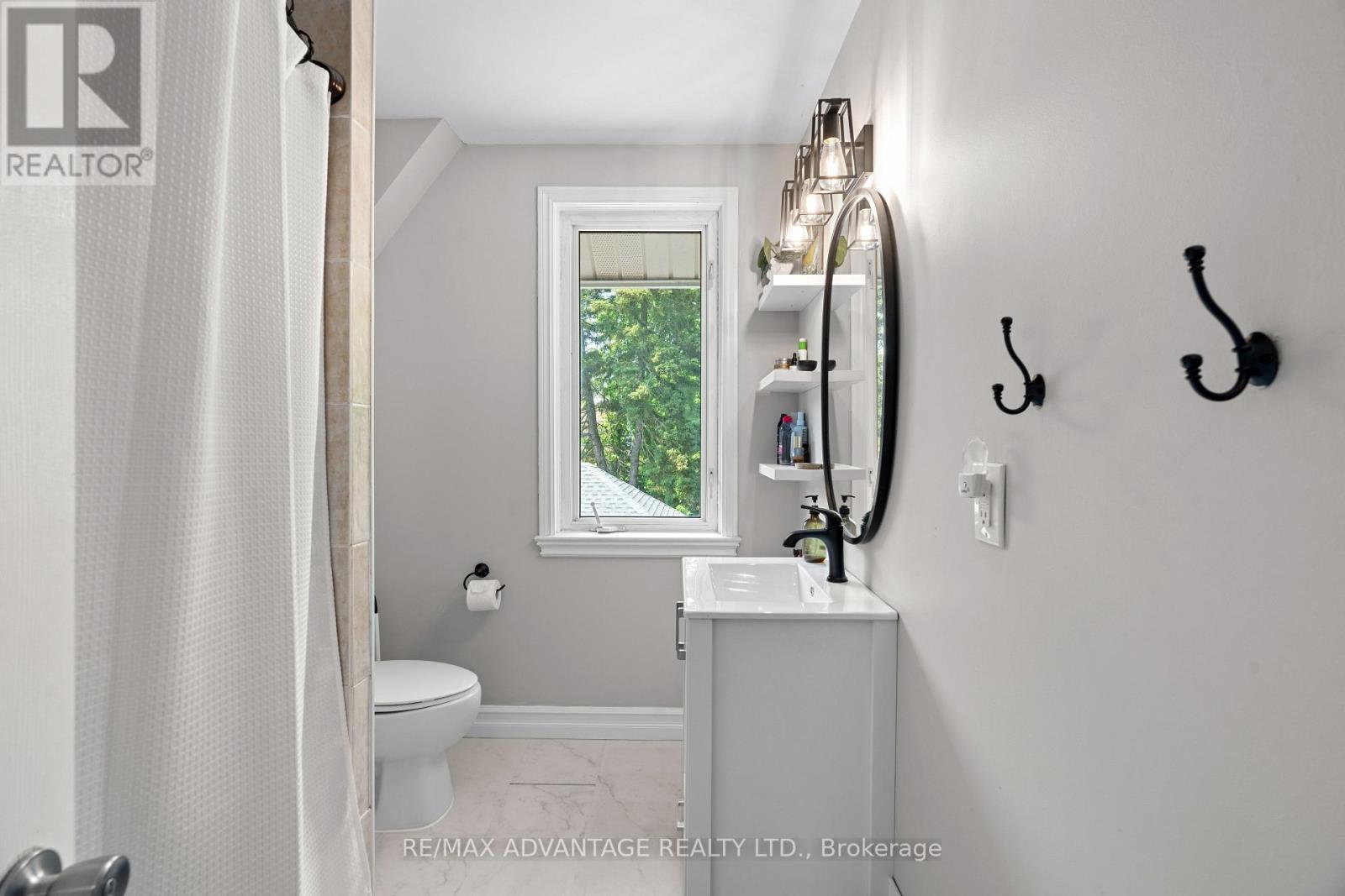 76 Beattie Avenue, London East, Ontario  N5W 2P2 - Photo 32 - X12389698