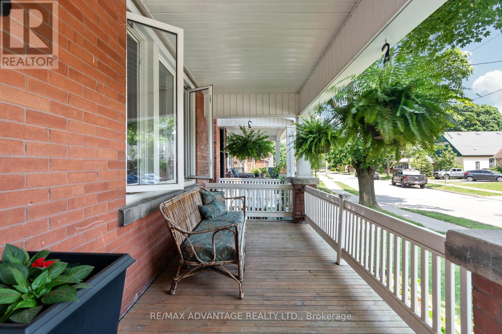 76 Beattie Avenue, London East, Ontario  N5W 2P2 - Photo 5 - X12389698