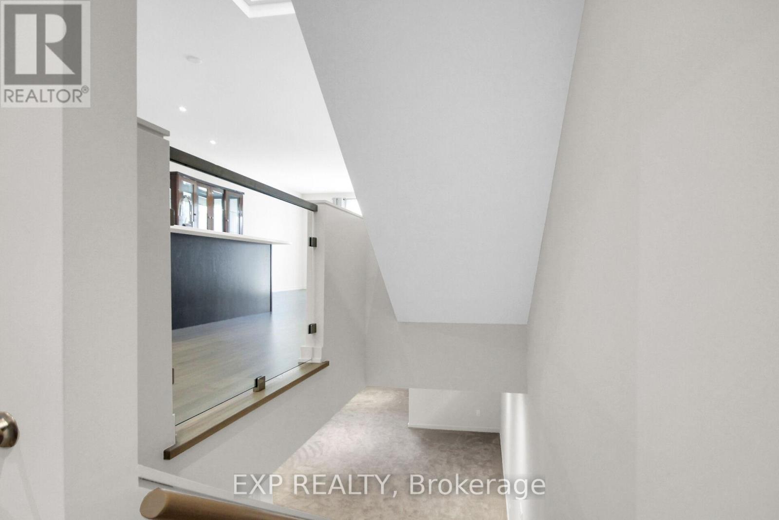 217 Pisces Terrace, Ottawa, Ontario  K1T 0S8 - Photo 18 - X12389664