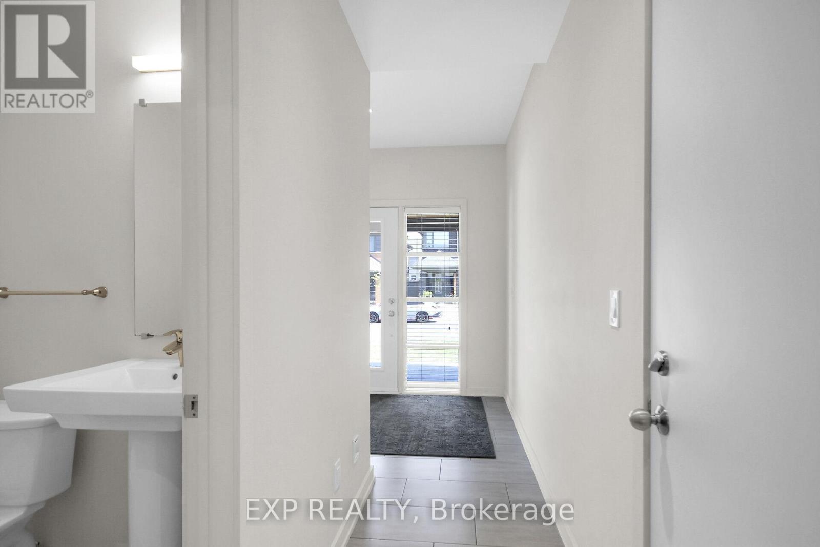 217 Pisces Terrace, Ottawa, Ontario  K1T 0S8 - Photo 24 - X12389664
