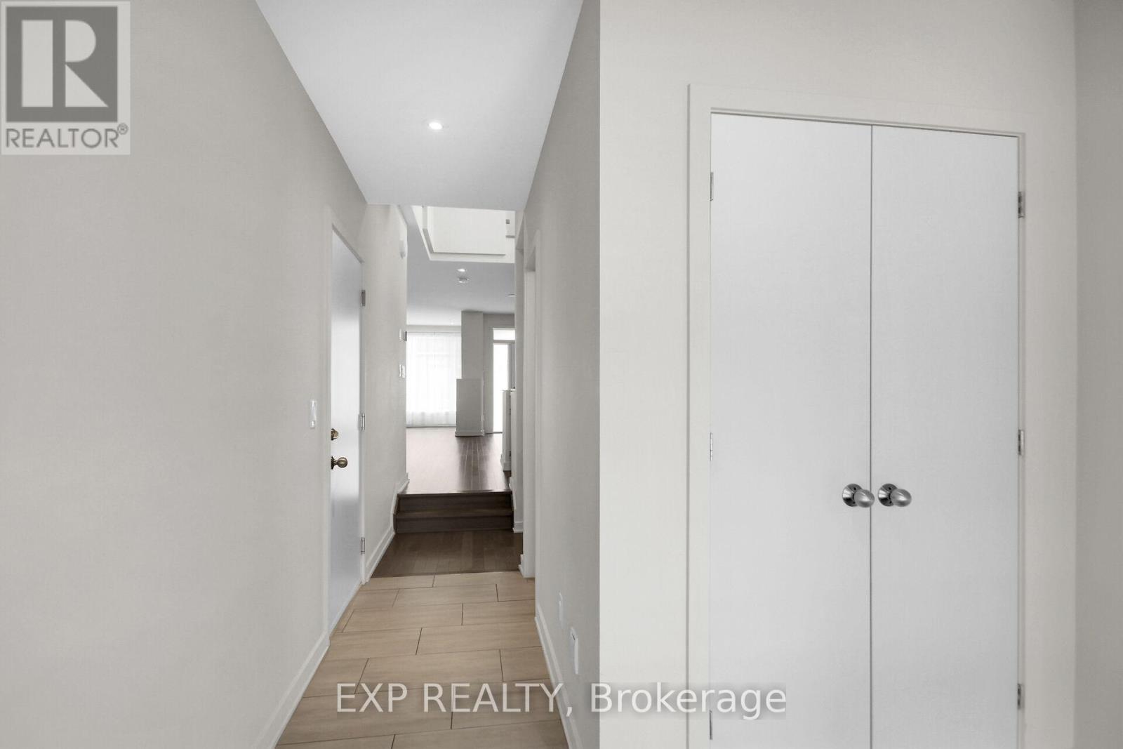 217 Pisces Terrace, Ottawa, Ontario  K1T 0S8 - Photo 26 - X12389664