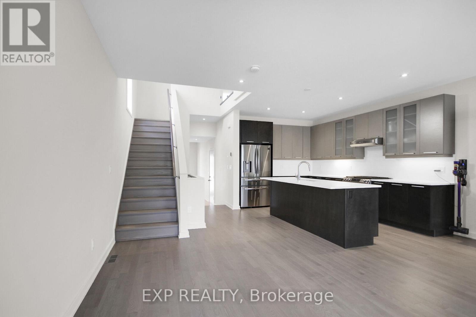 217 Pisces Terrace, Ottawa, Ontario  K1T 0S8 - Photo 41 - X12389664