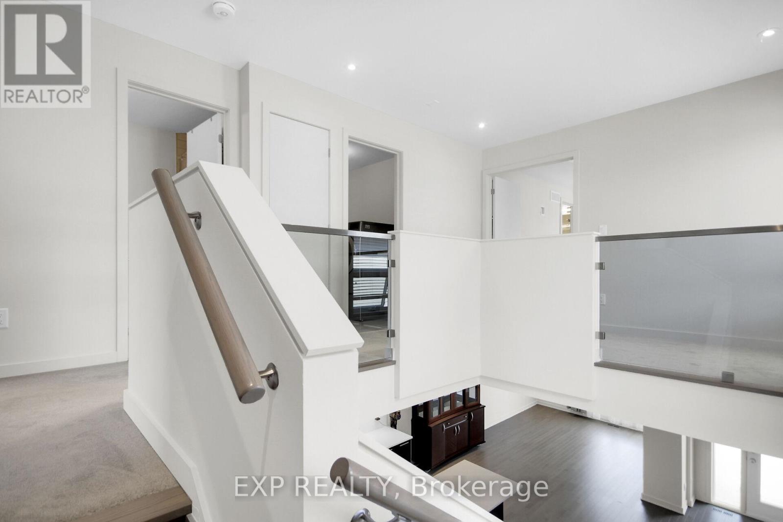 217 Pisces Terrace, Ottawa, Ontario  K1T 0S8 - Photo 43 - X12389664