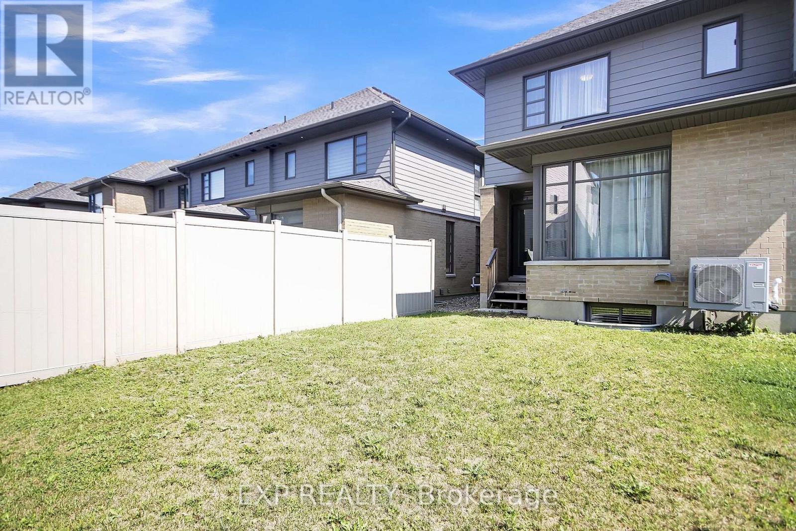 217 Pisces Terrace, Ottawa, Ontario  K1T 0S8 - Photo 47 - X12389664