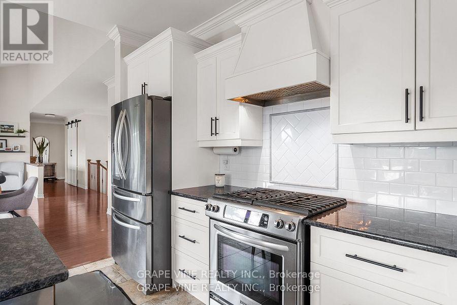 5607 Maklynne Way, Ottawa, Ontario  K0A 3H0 - Photo 10 - X12389686