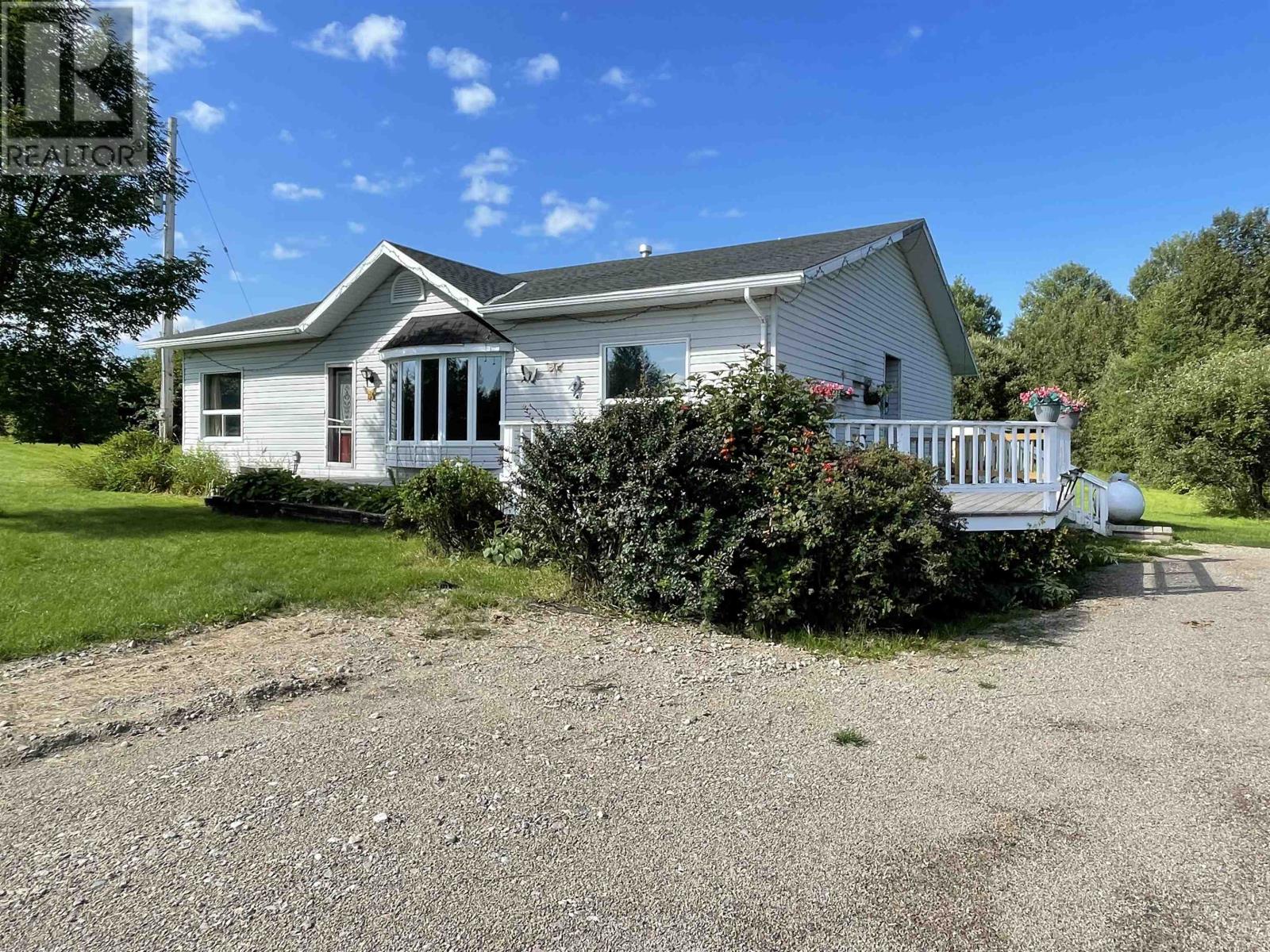 667 North Road, Upsala, Ontario  P0T 2Y0 - Photo 3 - TB252783