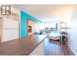 2404 - 21 Hillcrest Avenue, Toronto (Willowdale East), Ca