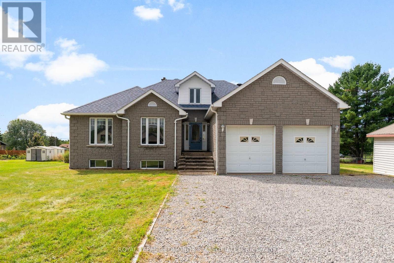 37 RAPID ROAD, Whitewater Region, Ontario