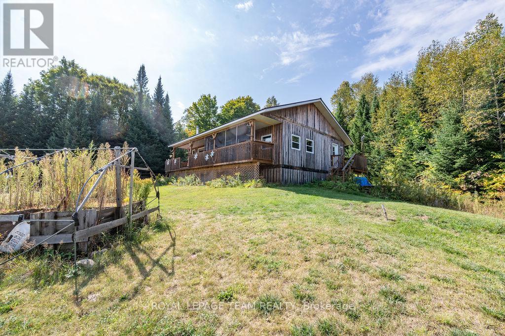 105 Heins Road, Brudenell, Ontario  K0J 2E0 - Photo 36 - X12389721