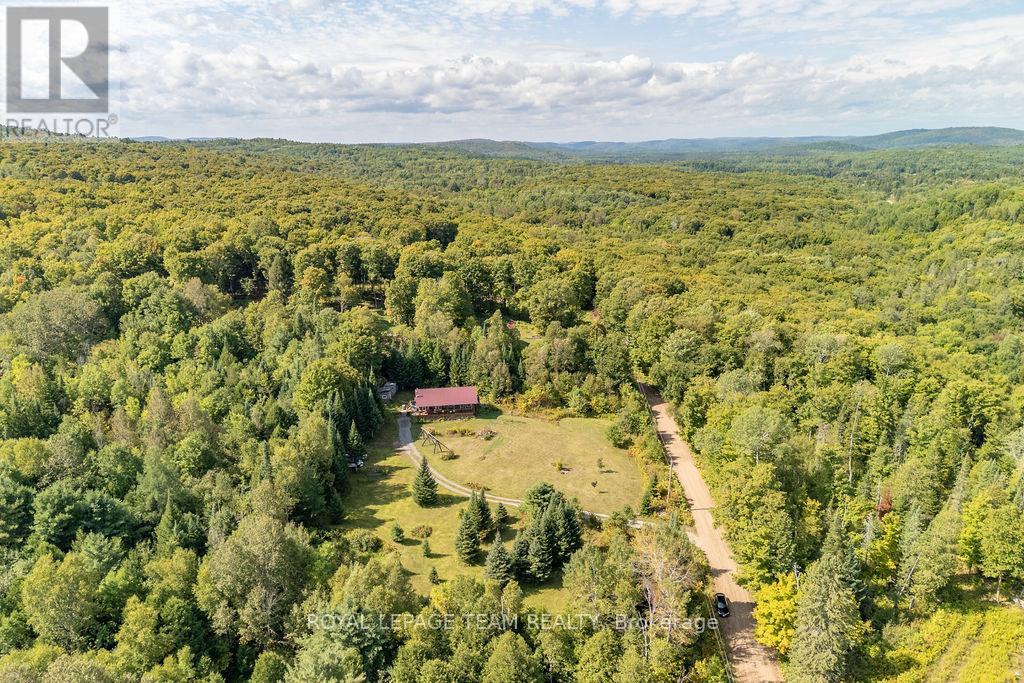 105 Heins Road, Brudenell, Ontario  K0J 2E0 - Photo 43 - X12389721