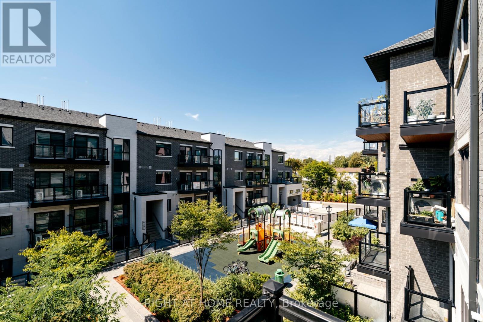 D302 - 200 Chester Le Boulevard, Toronto (L'amoreaux), Ontario  M1W 0A9 - Photo 3 - E12389637