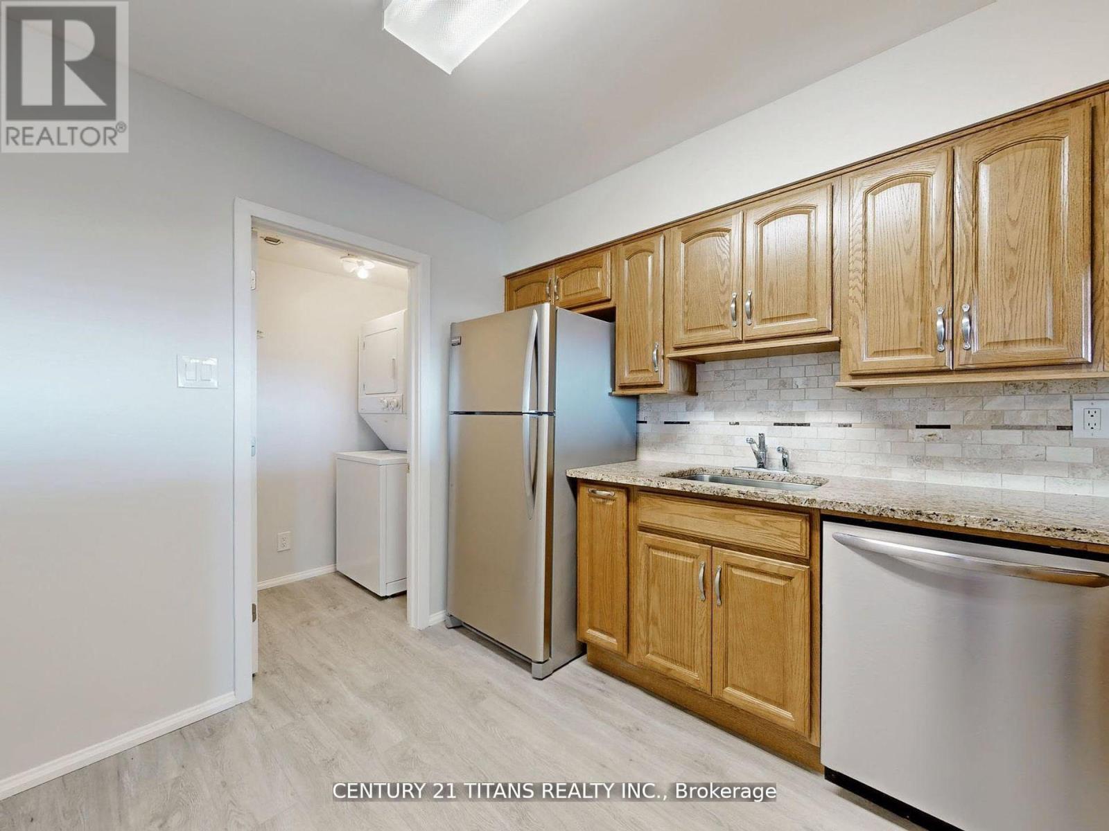 1202 - 1890 Valley Farm Road, Pickering, Ontario  L1V 6B4 - Photo 7 - E12389654